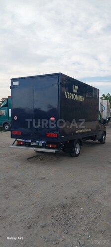 Ford Transit-4