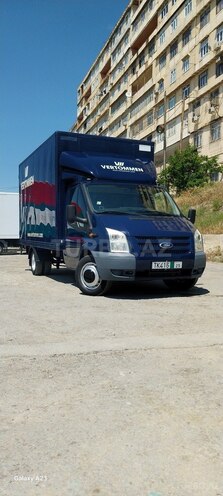 Ford Transit-2