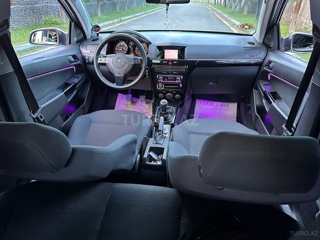 Opel Astra-14