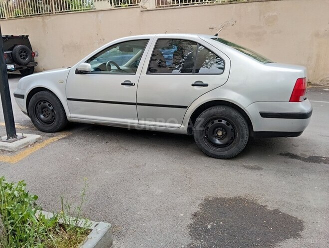 Volkswagen Bora-4