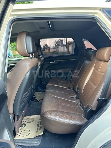Kia Sorento-6