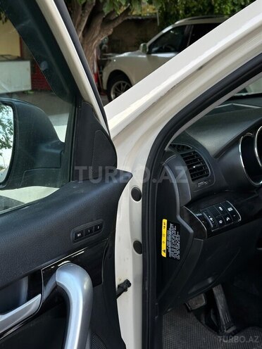 Kia Sorento-10