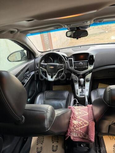 Chevrolet Cruze-6