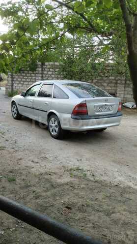 Opel Vectra-3