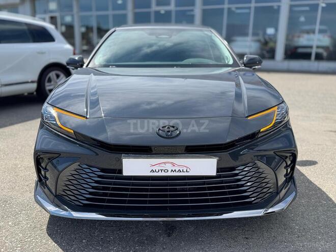 Toyota Camry-8