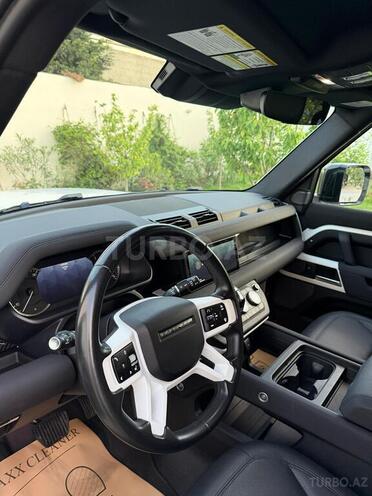 Land Rover Defender-11