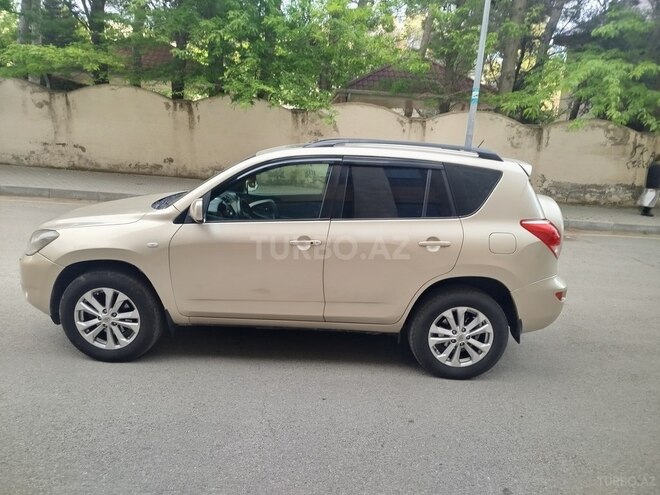 Toyota RAV4-2