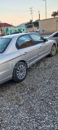 Hyundai Sonata-2