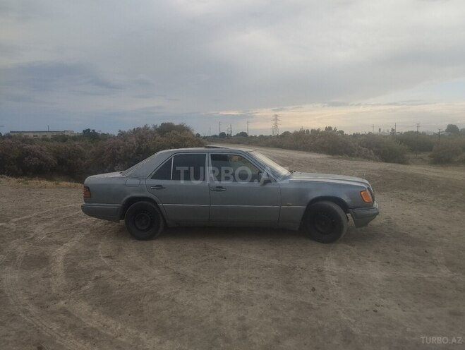 Mercedes 300 D-5