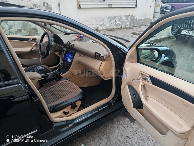 Mercedes C 240-13