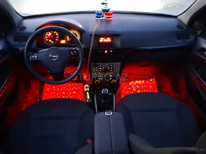 Opel Astra-9
