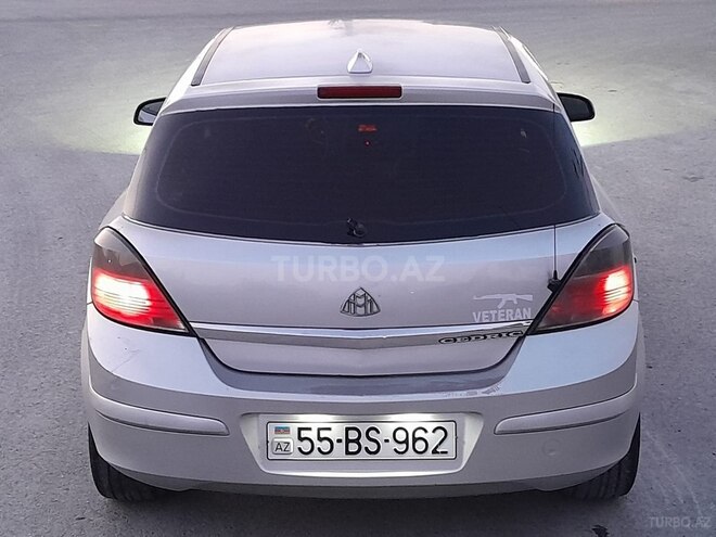 Opel Astra-4