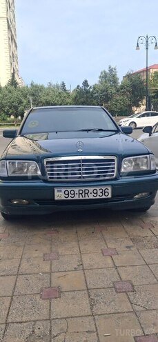 Mercedes C 240-1