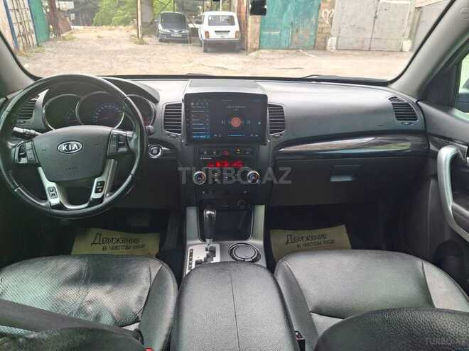 Kia Sorento-20