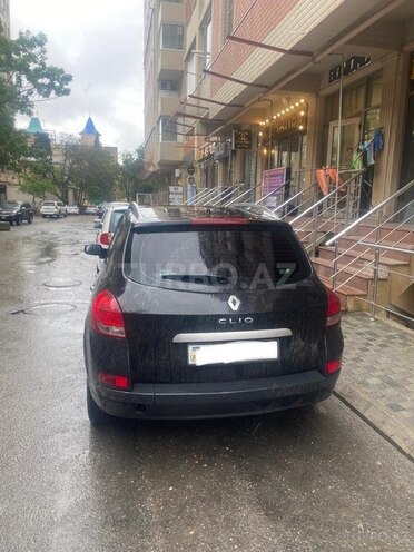 Renault Clio-2