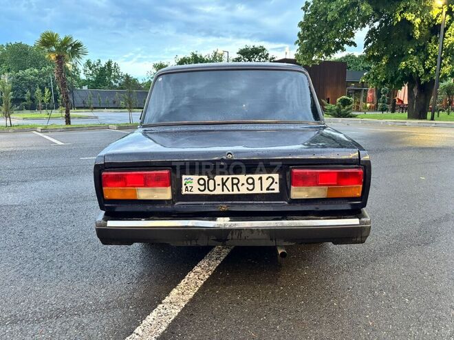 LADA (VAZ) 2107-2