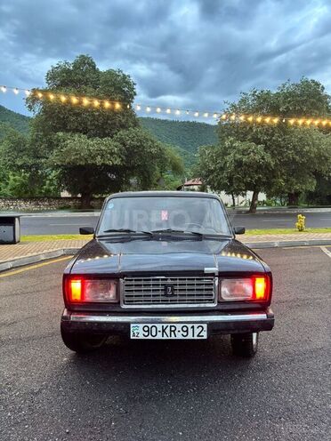 LADA (VAZ) 2107-1