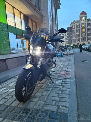 Bajaj Dominar 400-4