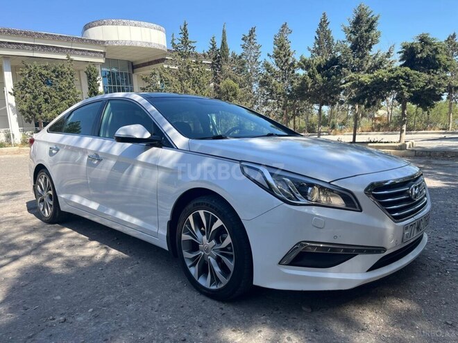 Hyundai Sonata-2