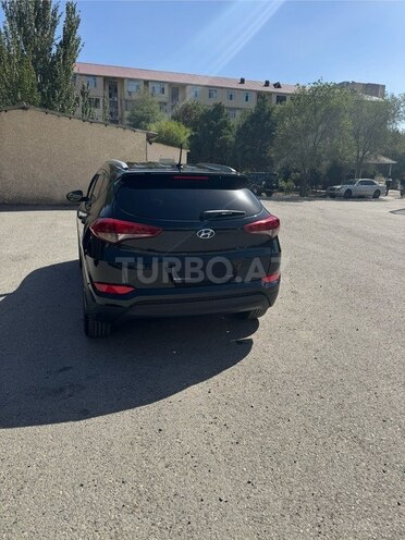 Hyundai Tucson-2