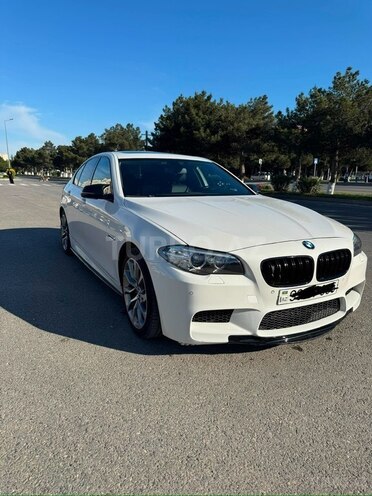 BMW 528-2