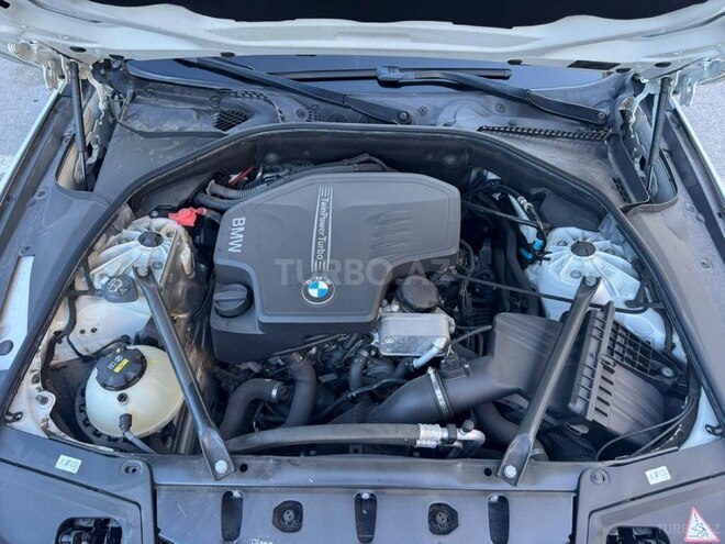 BMW 528-13