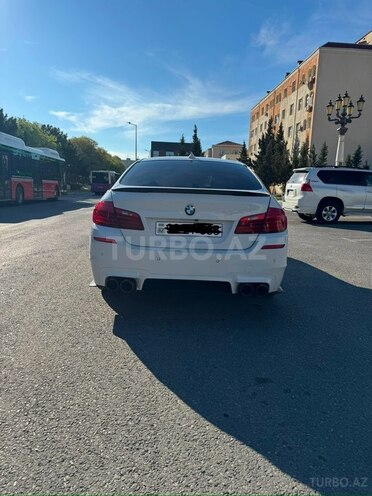 BMW 528-8