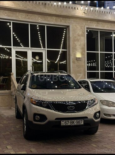 Kia Sorento-1