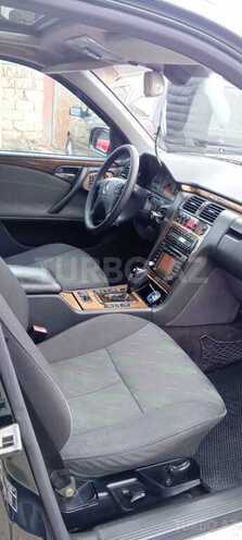 Mercedes E 240-3