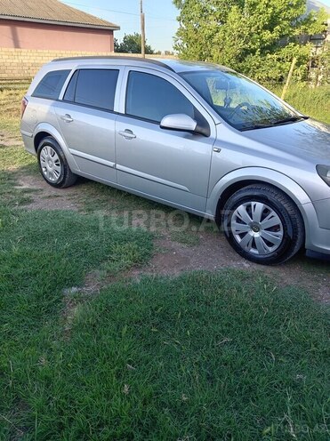 Opel Astra-7