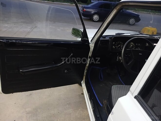 LADA (VAZ) 2107-14