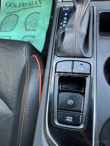 Hyundai Sonata-18