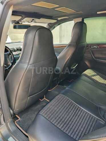 Mercedes C 240-7