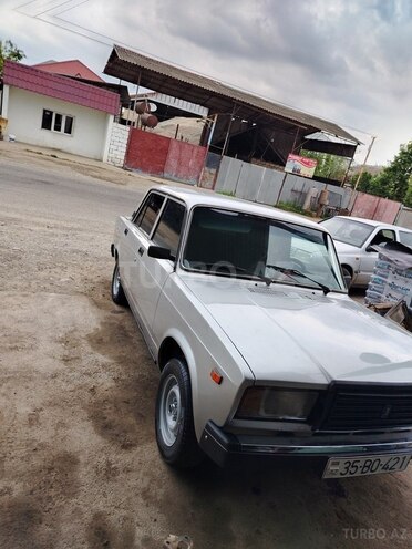 LADA (VAZ) 2107-2
