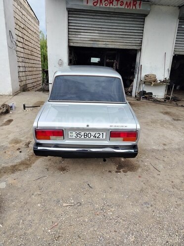 LADA (VAZ) 2107-4