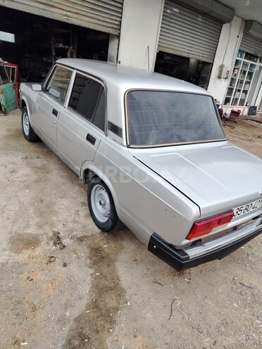 LADA (VAZ) 2107-5