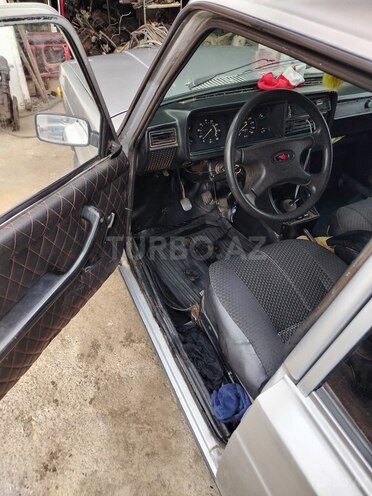 LADA (VAZ) 2107-13