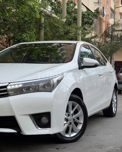 Toyota Corolla-3