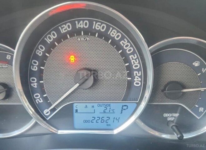 Toyota Corolla-14