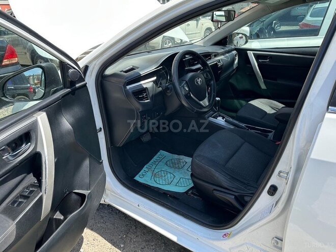 Toyota Corolla-9