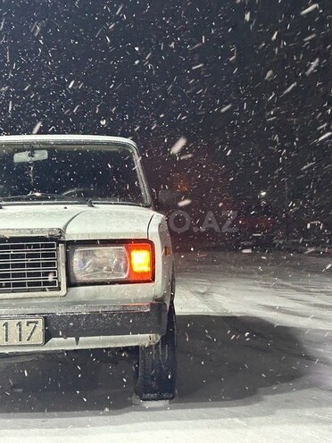 LADA (VAZ) 2107-13