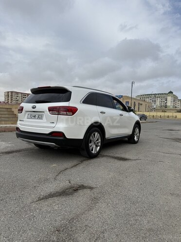 Kia Sorento-4
