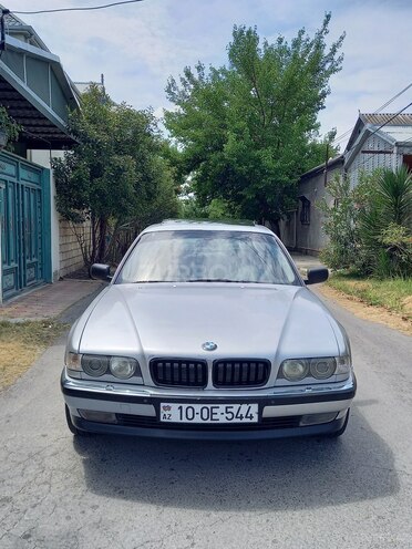 BMW 728-21