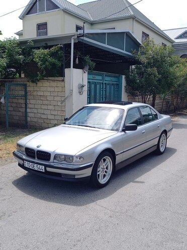 BMW 728-18