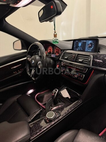 BMW 330-13