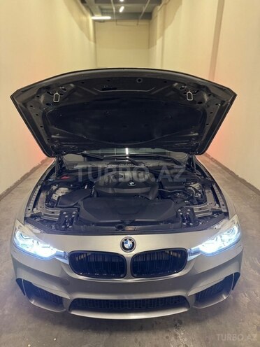 BMW 330-15