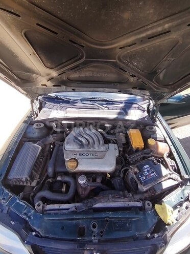 Opel Vectra-7