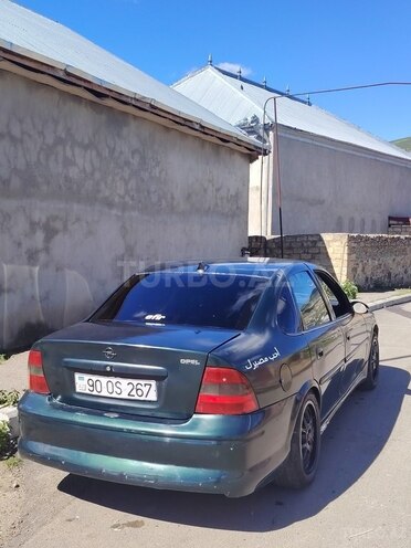 Opel Vectra-5