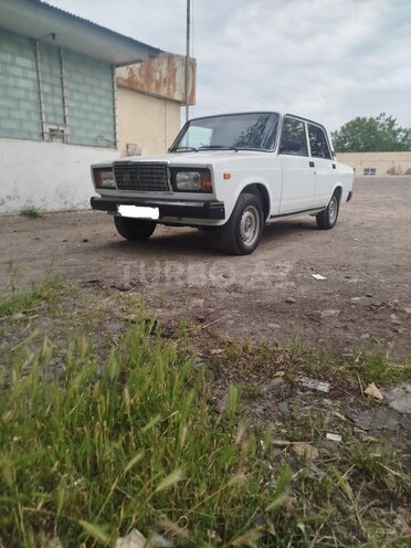 LADA (VAZ) 2107-4