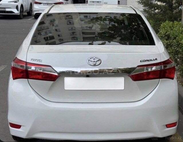 Toyota Corolla-7